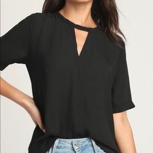 30% OFF ANY 3 ITEMS - 
Simply Sophisticated Dusty Mauve LULU’S short sleeve